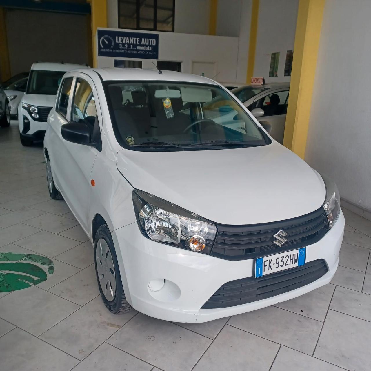 78.558 KM CELERIO 1.0 PERFETTA OK NEOPATENTATI