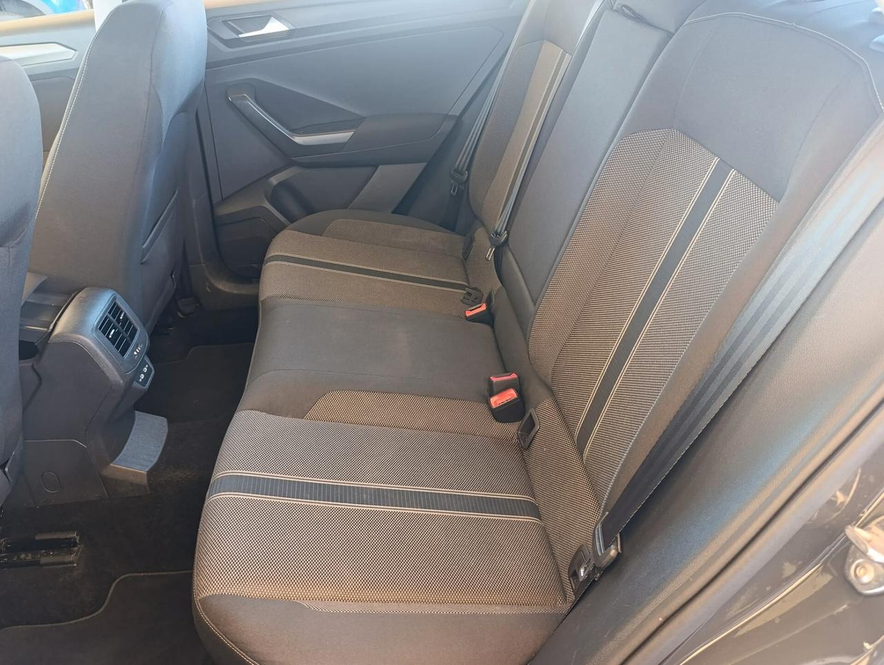 Volkswagen T-Roc 2.0 TDI 116 cv SCR Advanced 2021