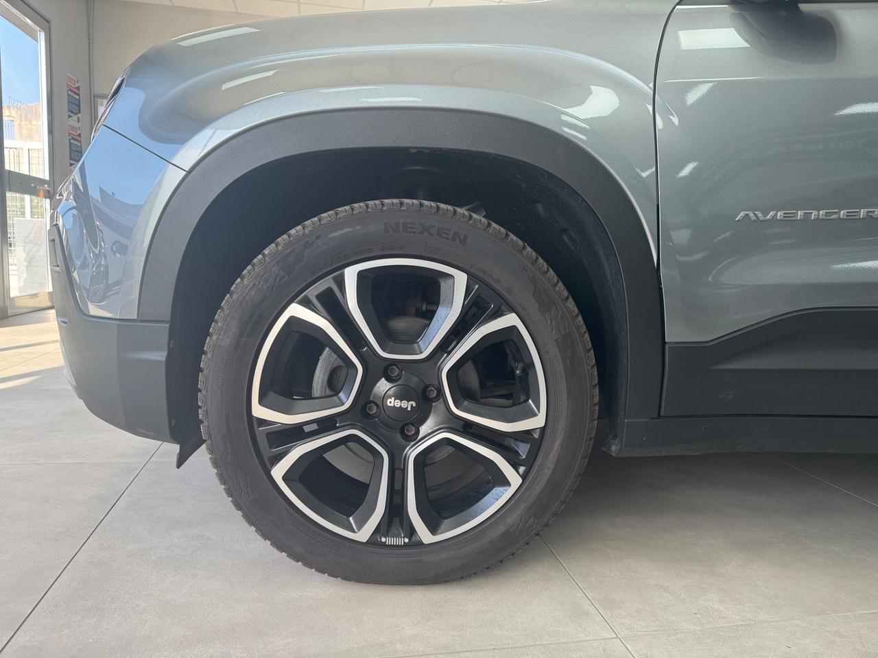 Jeep Avenger 1.2 Turbo 100 CV Summit