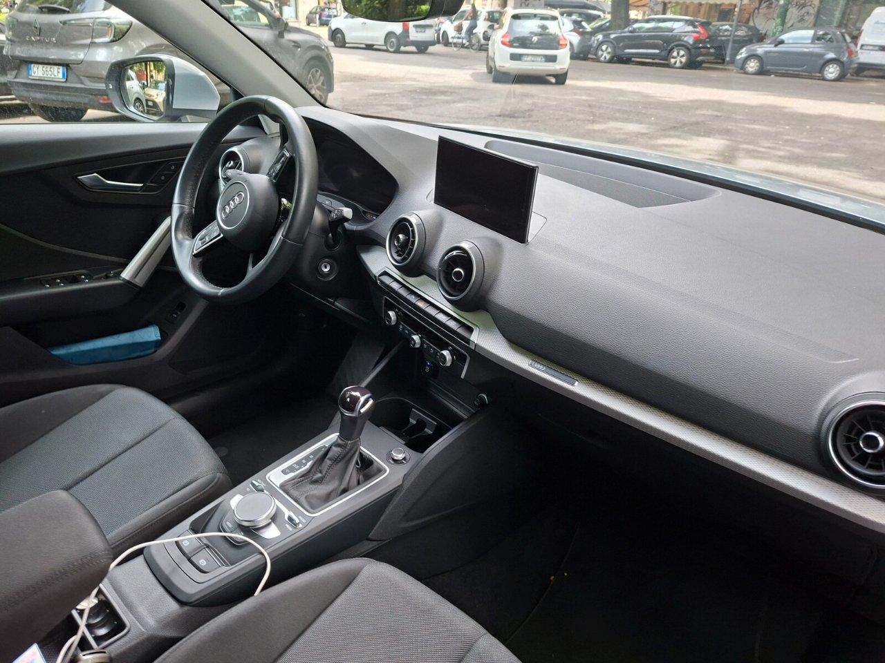 Audi Q2 35 1.5 tfsi Admired s-tronic