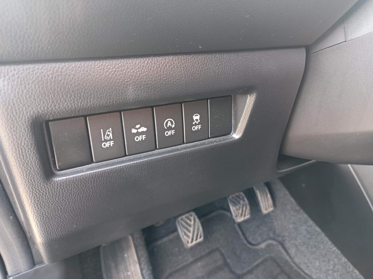 Suzuki Swift 1.2 Hybrid Top