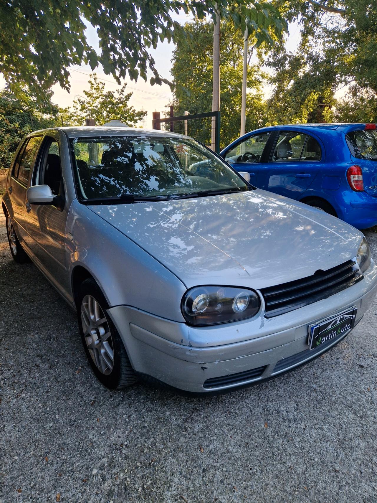 Volkswagen Golf 1.6 Benz 101 CV 5 porte - 2000