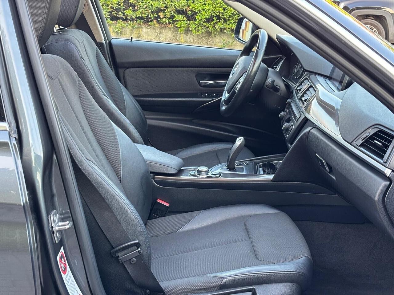 BMW 318d Touring M Sport – 2013 Contatto WhatsApp: +3936902051