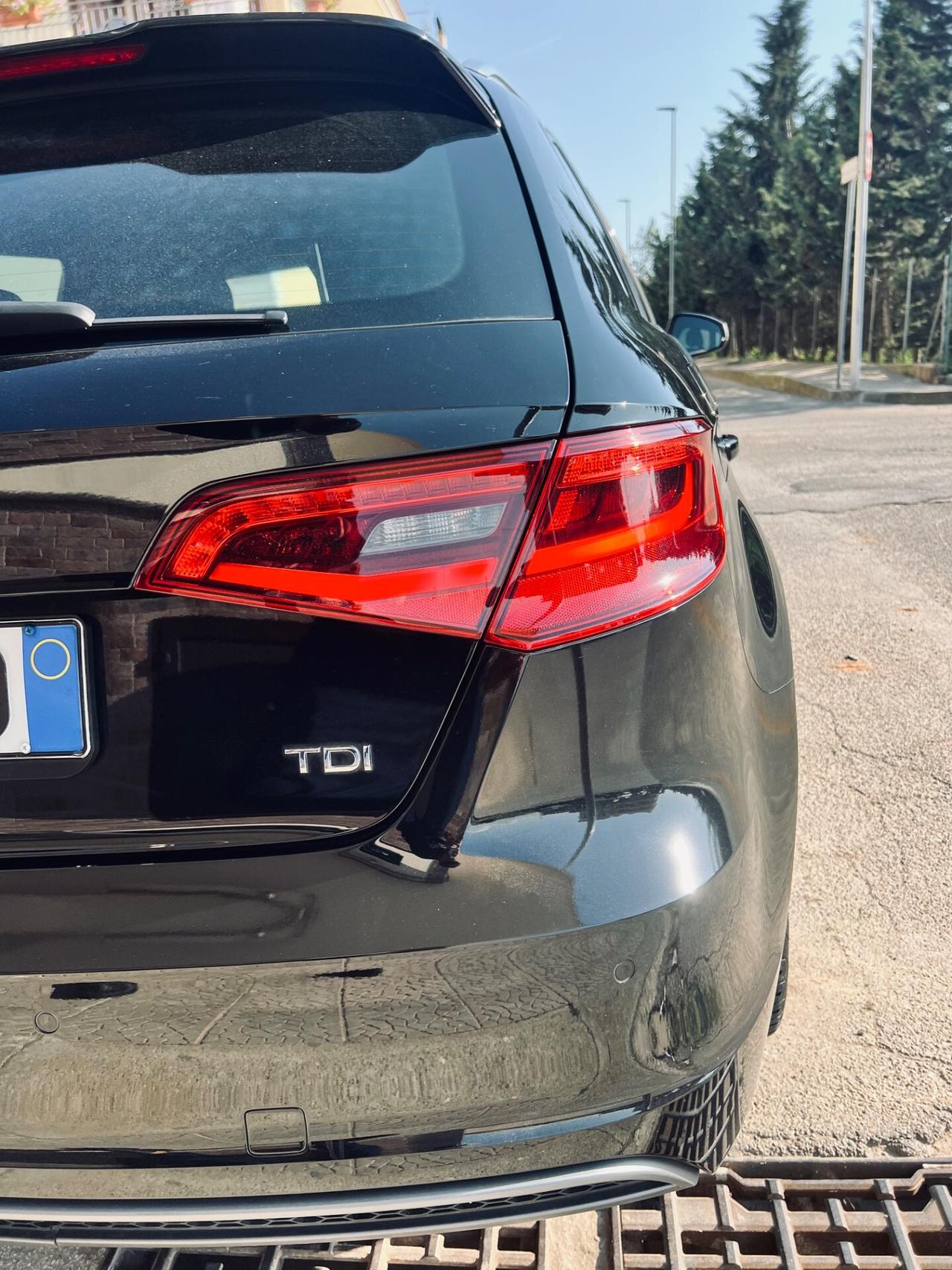 Audi A3 SPB 1.6 TDI clean diesel S tronic Admired