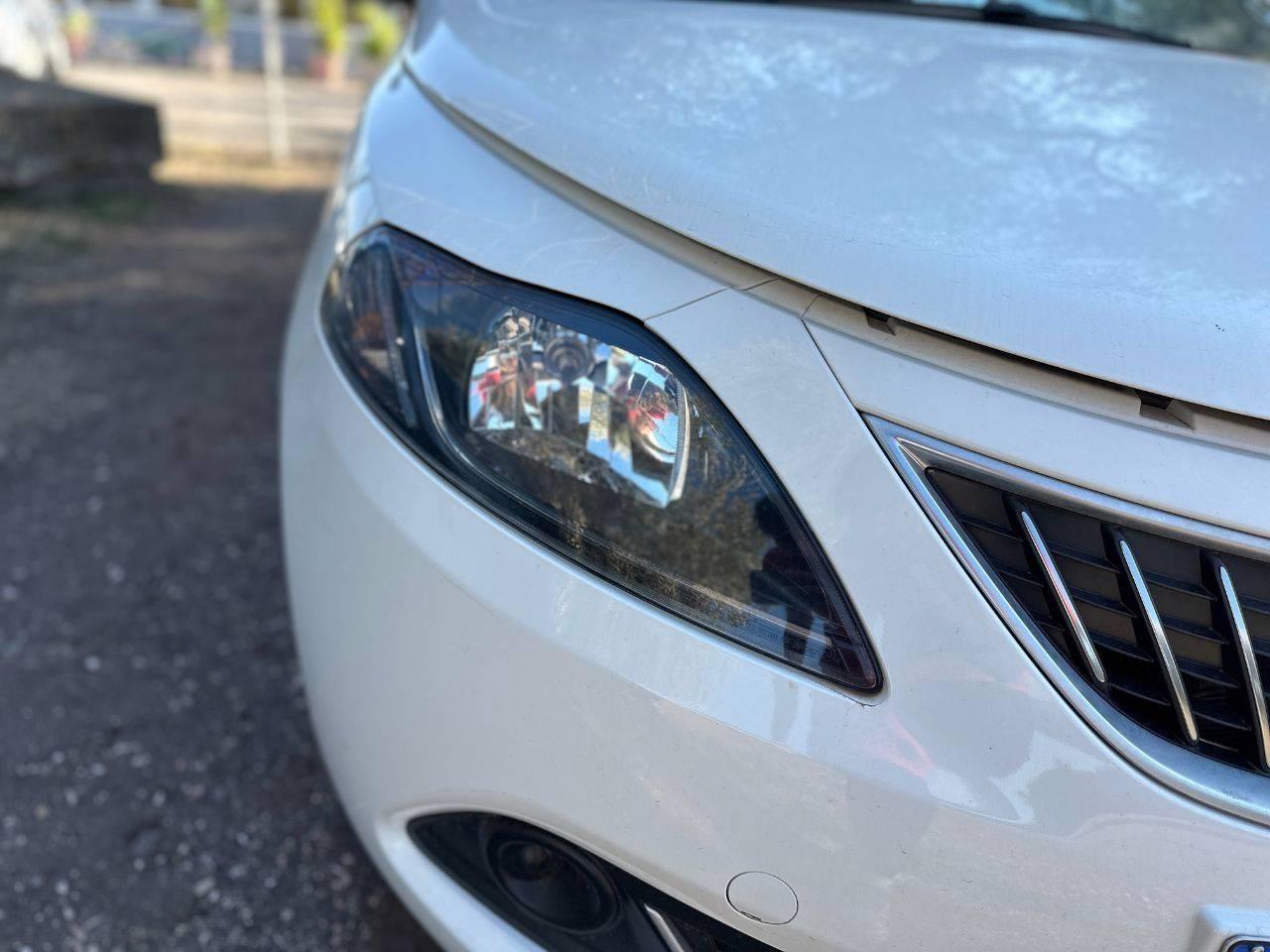 LANCIA Ypsilon III 2021 - Ypsilon 1.0 firefly hybrid Platino s&s 70cv