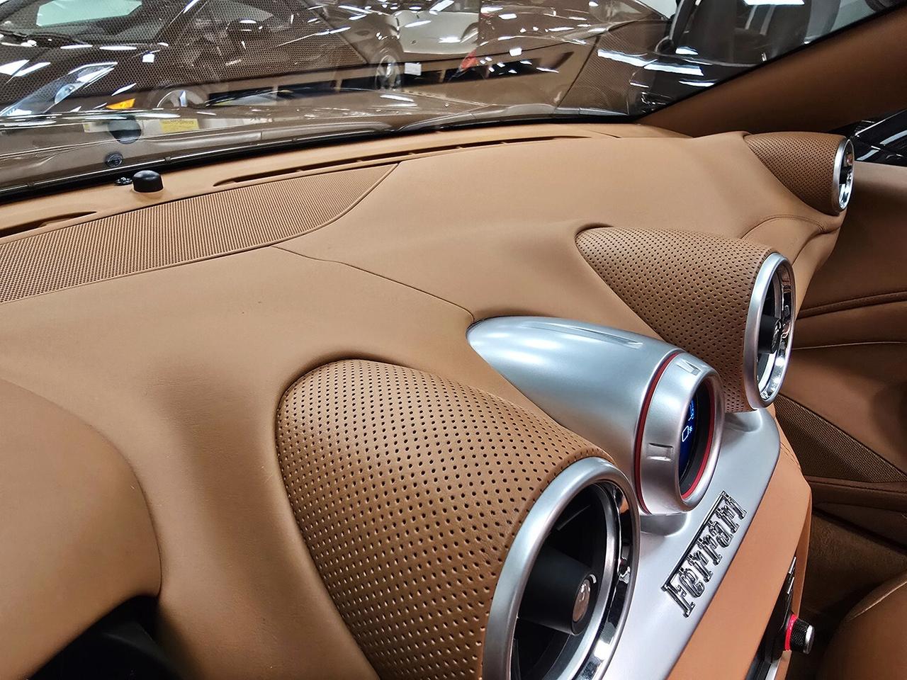 Ferrari California T 3.9 DCT 560 HANDLING SPECIALE_BLU POZZI_SERVICE!