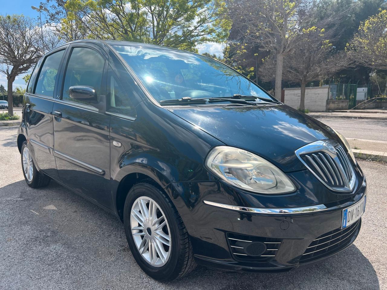 Lancia MUSA 1.3 Multijet 16V 70 CV Oro