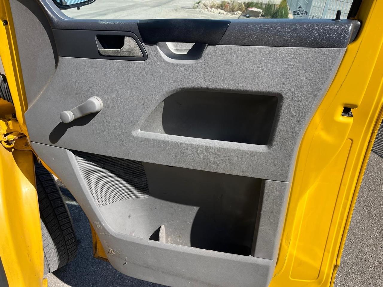 Volkswagen Transporter 1.9 TDI Furgone (leggere)