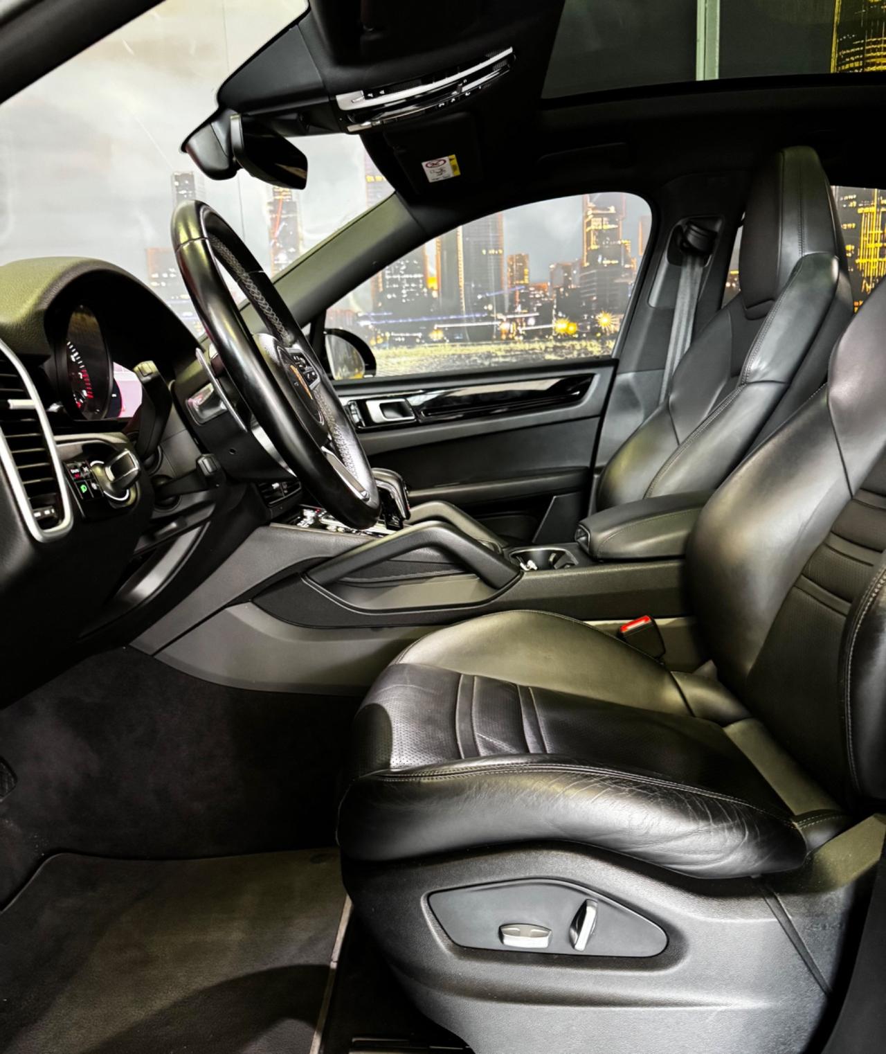 PORSCHE CAYENNE COUPE BENZ 340CV TETTO OK PERMUTE FINANZIABILE SCARICHI SPORTIVI