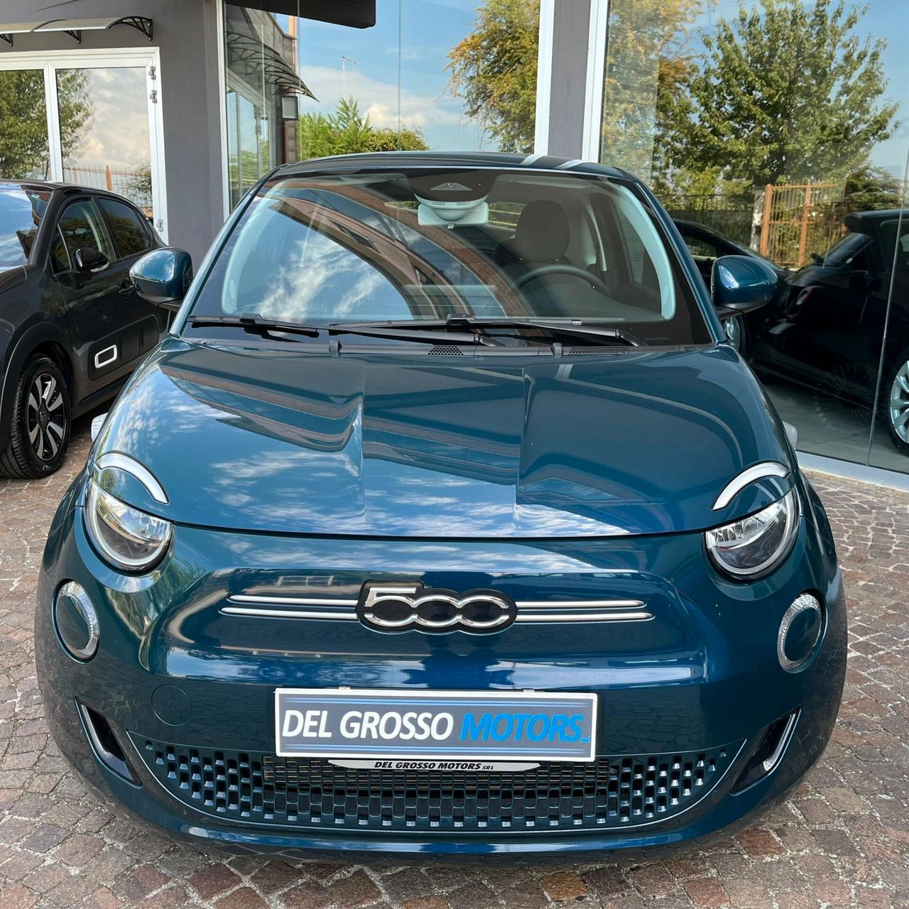 Fiat 500 e La Prima 3 1 42 kWh