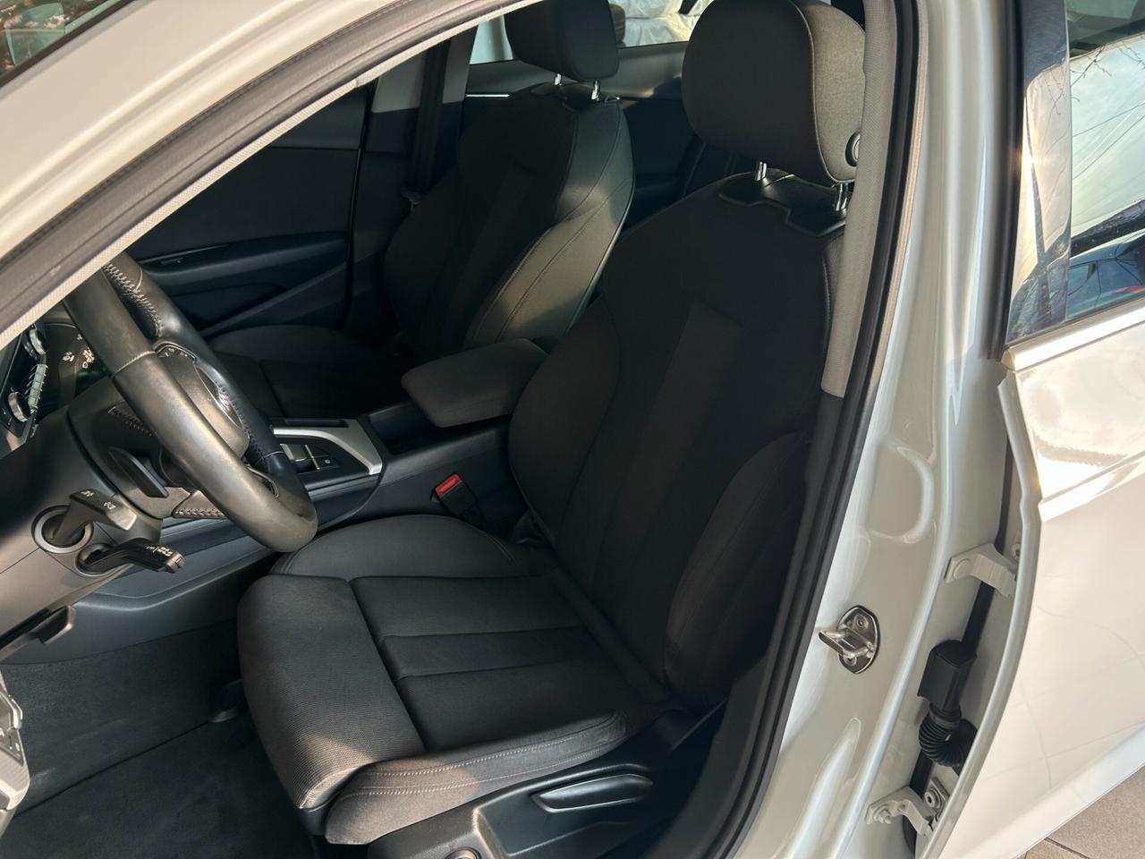 Audi A4 Avant 2.0 TDI 150 CV S tronic Sport