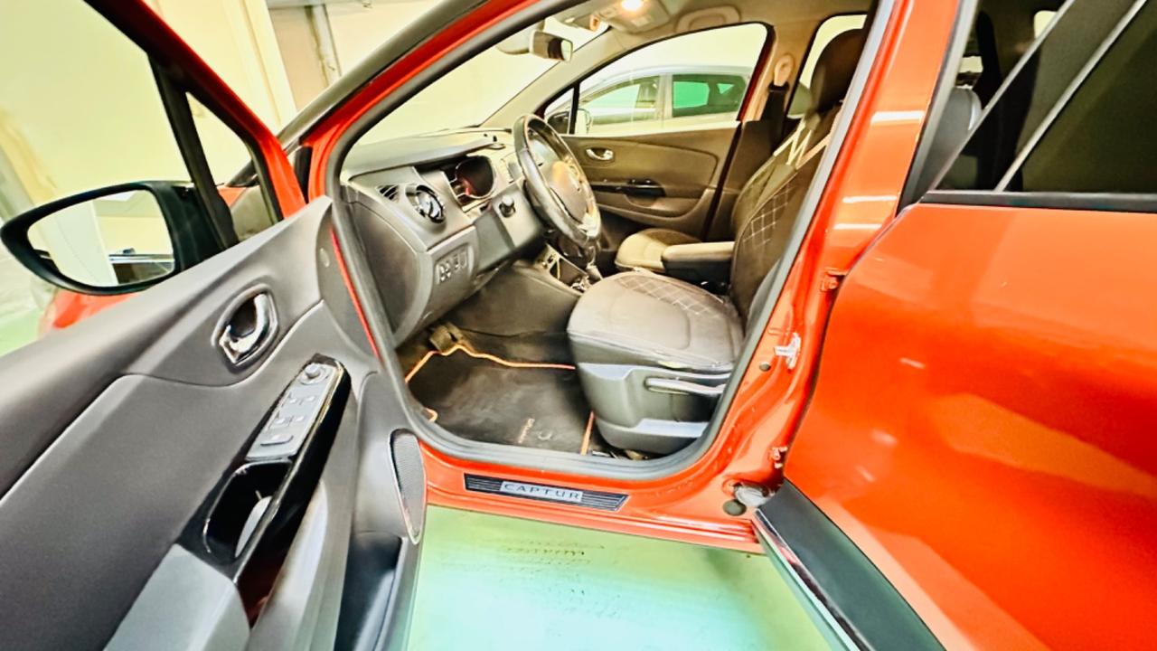 Renault Captur dCi 8V 90 CV.cambio automatico