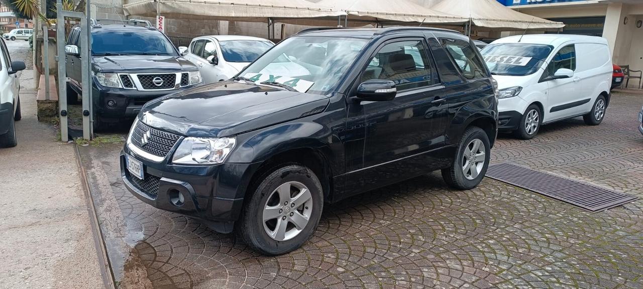 Suzuki Grand Vitara 1.6 16V 3 porte Offroad