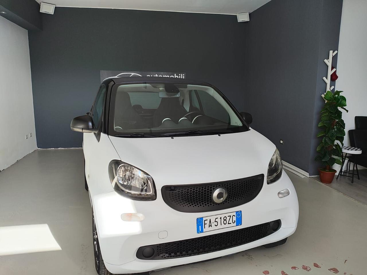 Smart ForTwo 70 1.0 unico proprietario permuto