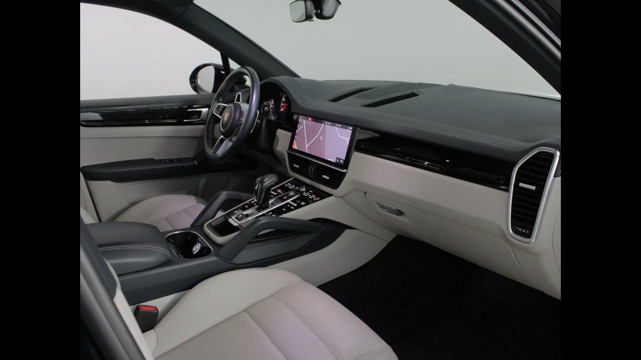 PORSCHE Cayenne III 2018 - Cayenne 3.0 tiptronic