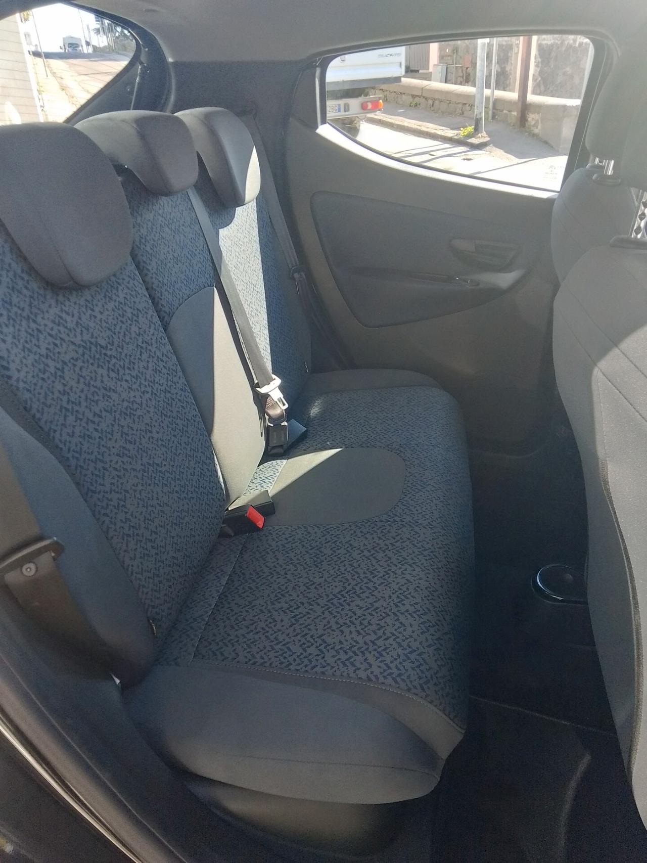 Lancia Ypsilon 1.0 FireFly 5 porte S&S Hybrid Gold Plus