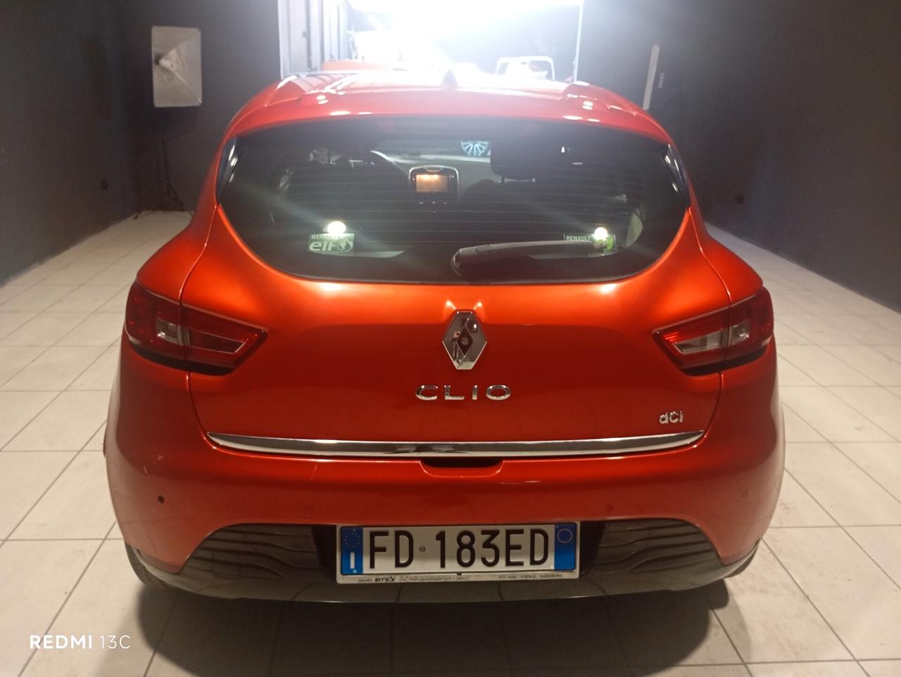 Renault Clio del 2016 EURO 6
