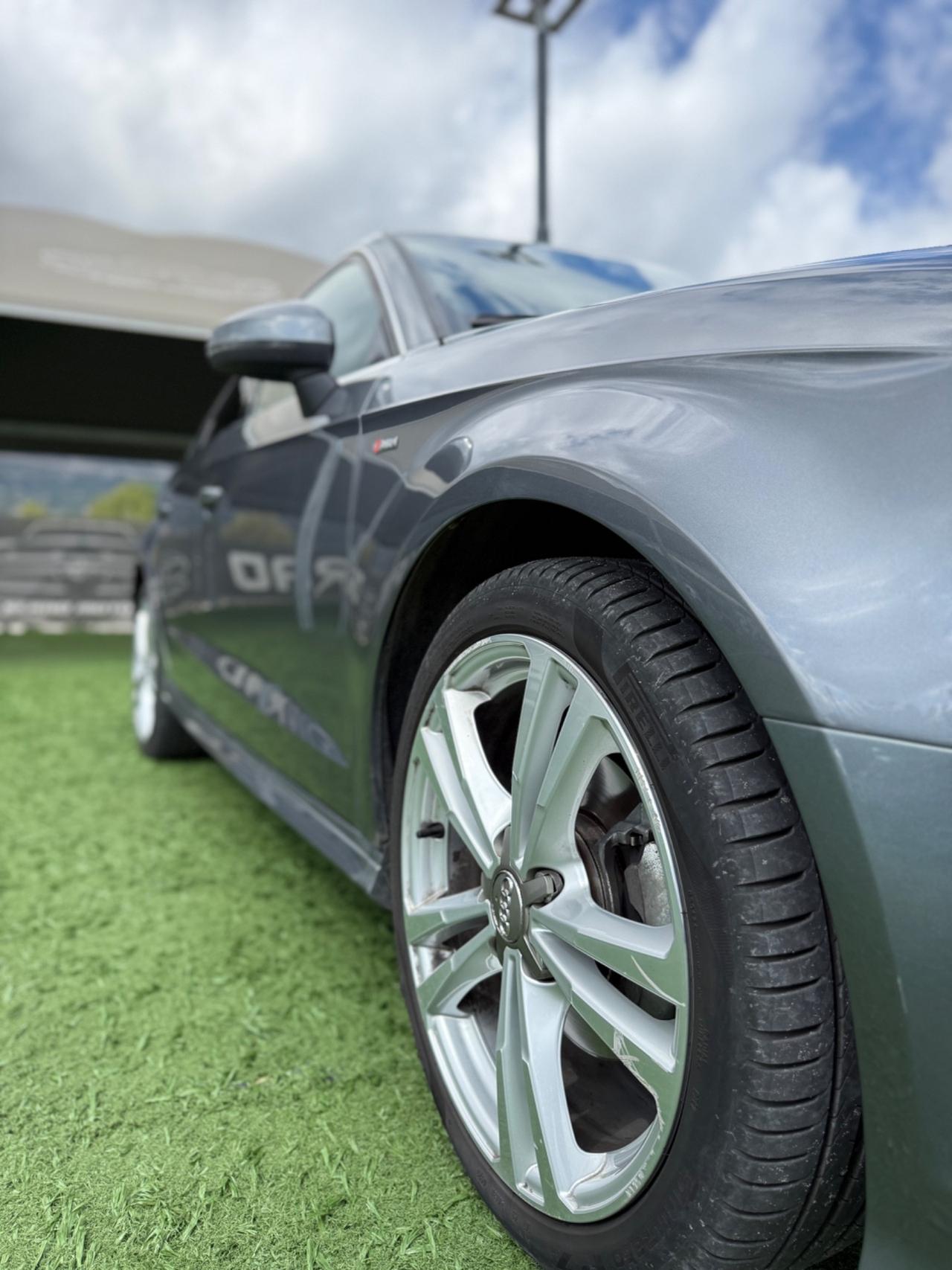 Audi A3 SPB 1.6 Diesel S-LINE