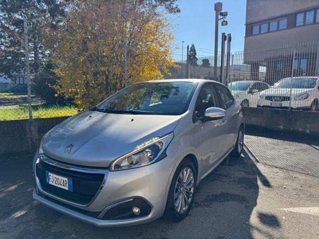 PEUGEOT 208 PureTech 82 5p. GPL Allure