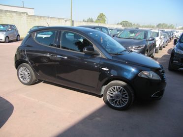 Lancia Ypsilon 1.3 MJT 16V 95 CV 5 porte S&S Silver - 2013