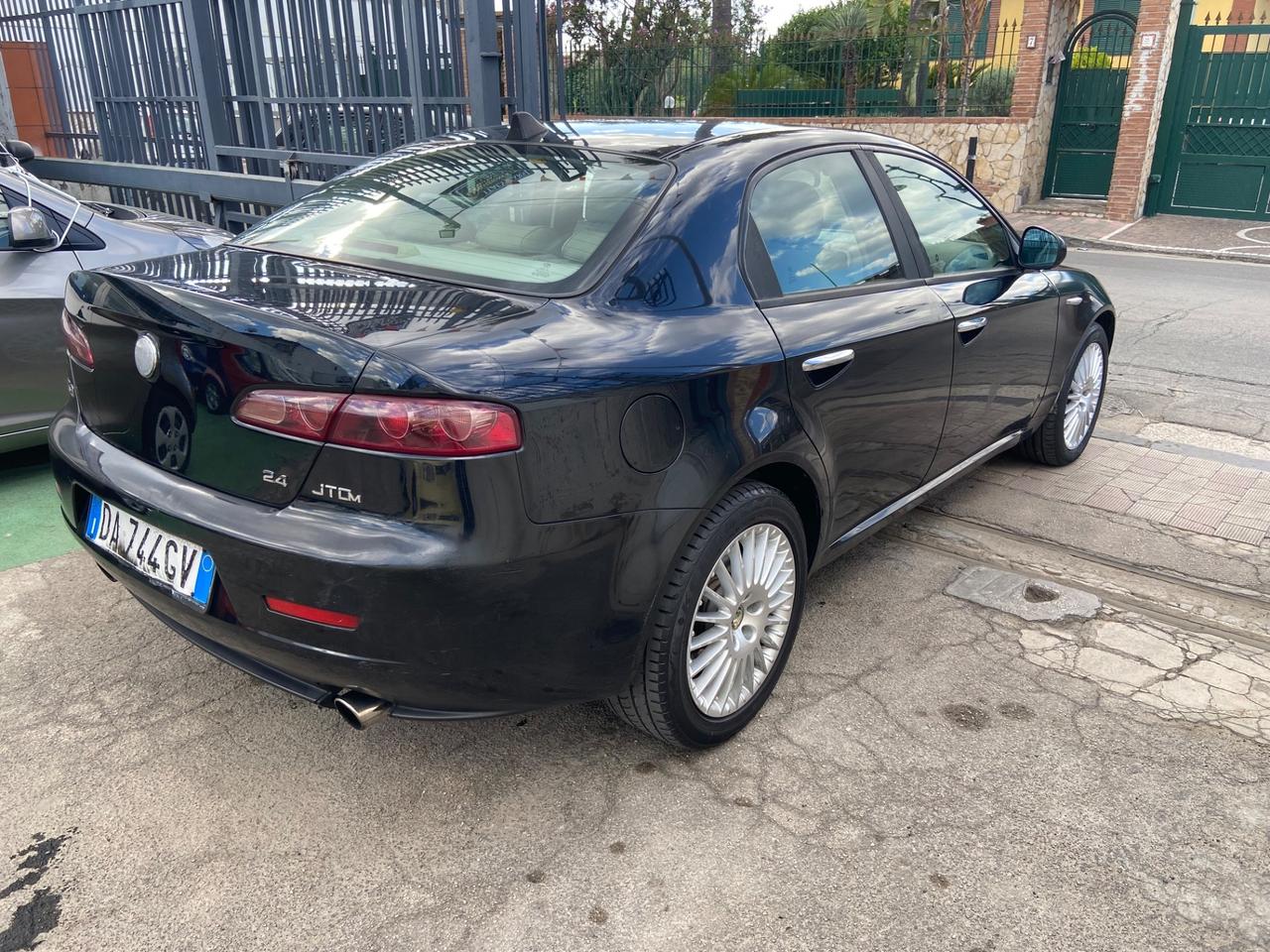 Alfa Romeo 159 2.4 JTDm 20V Exclusive