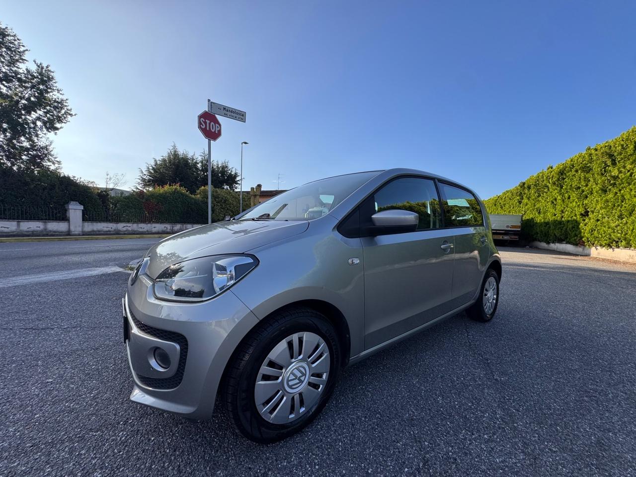 Volkswagen up! 1.0 5p. eco high BlueMotion Technology