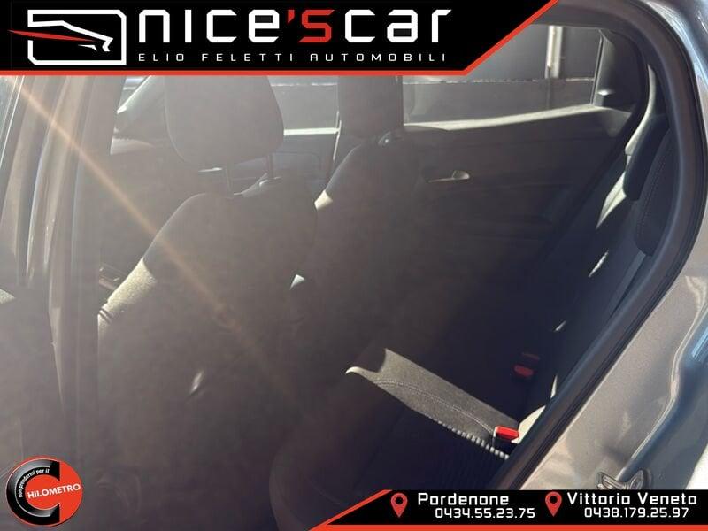 Alfa Romeo Junior Junior 1.2 136 CV Hybrid eDCT6