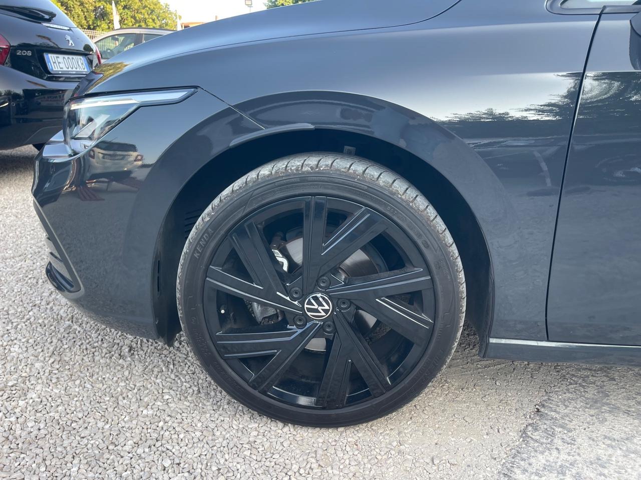 Volkswagen Golf 8 Style 1.0 TSI EVO 110cv