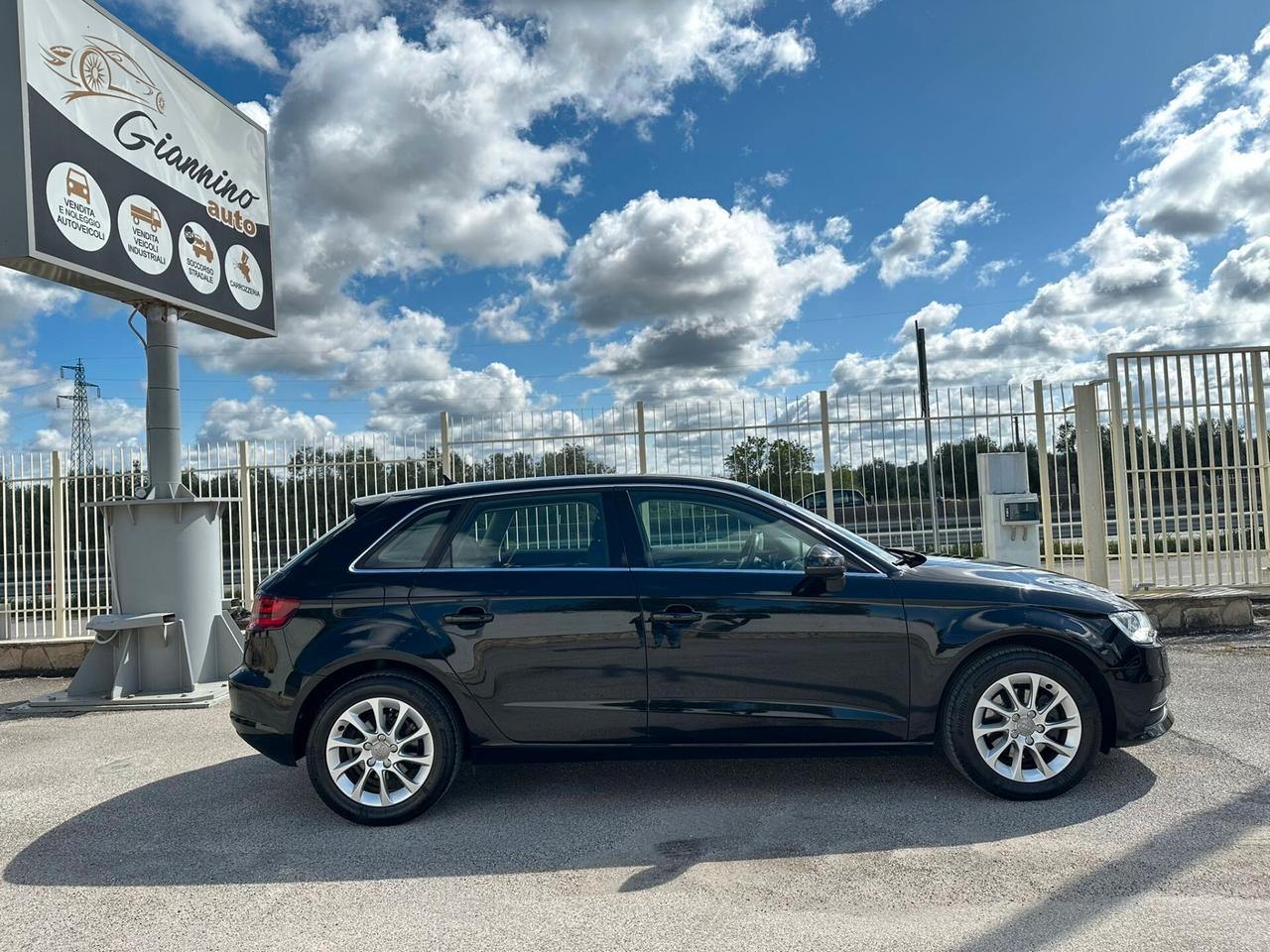 AUDI A 3 1.6 TDI clean diesel S tronic Ambition