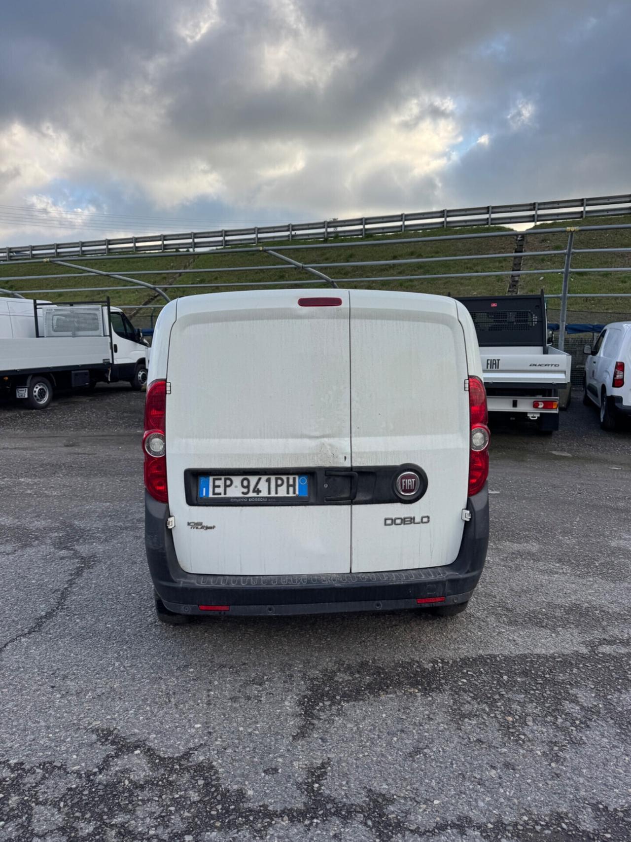 Fiat doblo anno 2013 diesel km 145 Mila