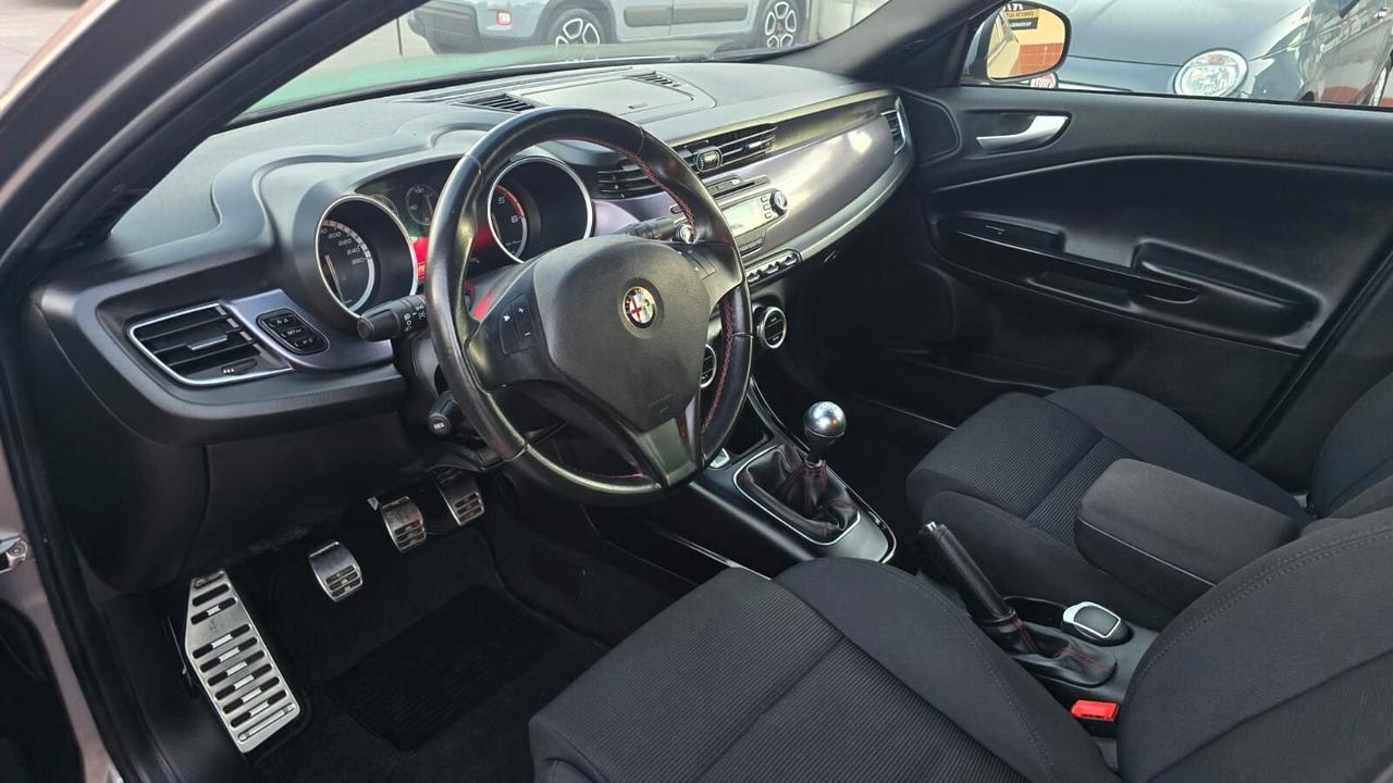 Alfa Romeo Giulietta 2.0 JTDm-2 140 CV Exclusive