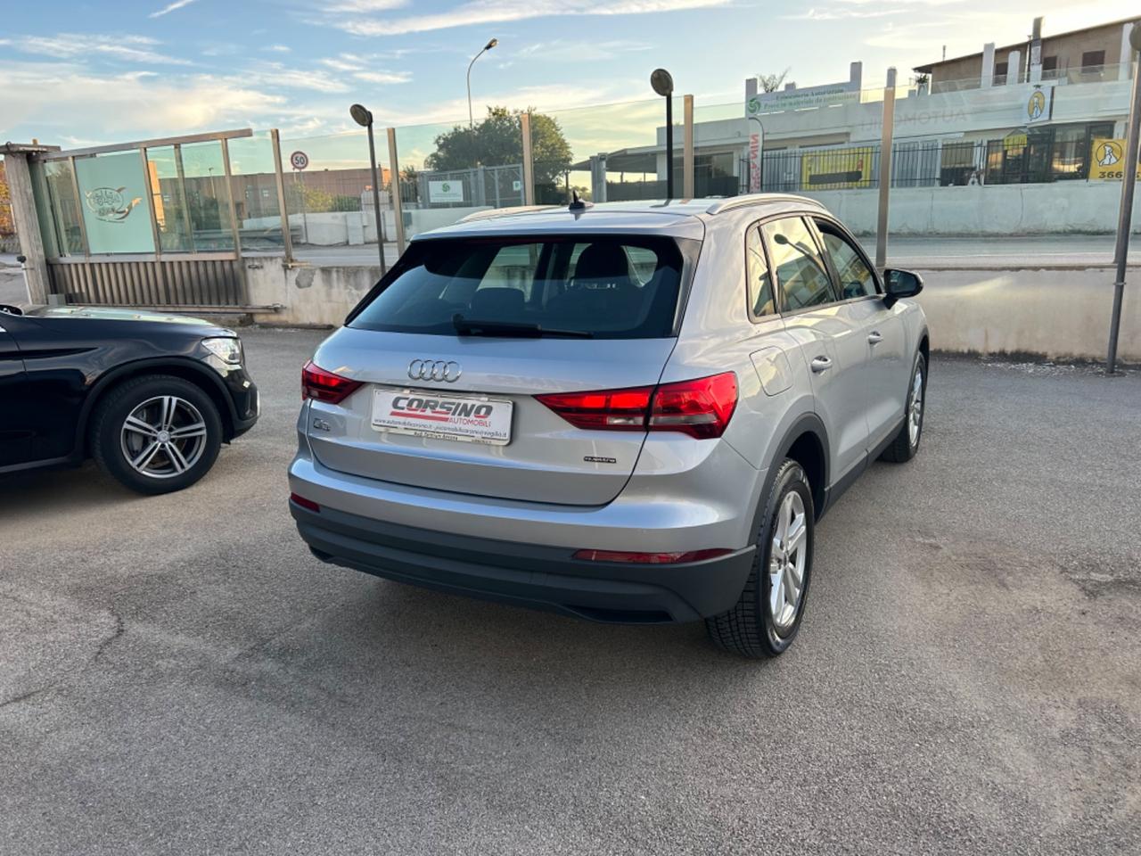 Audi Q3 35 TDI quattro Business