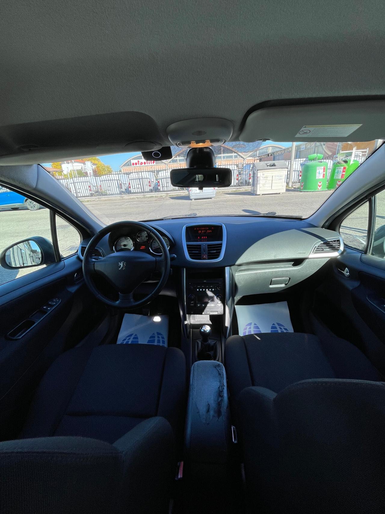 Peugeot 207 1.4 HDi 70CV 5p. PASSAGGIO INCLUSO