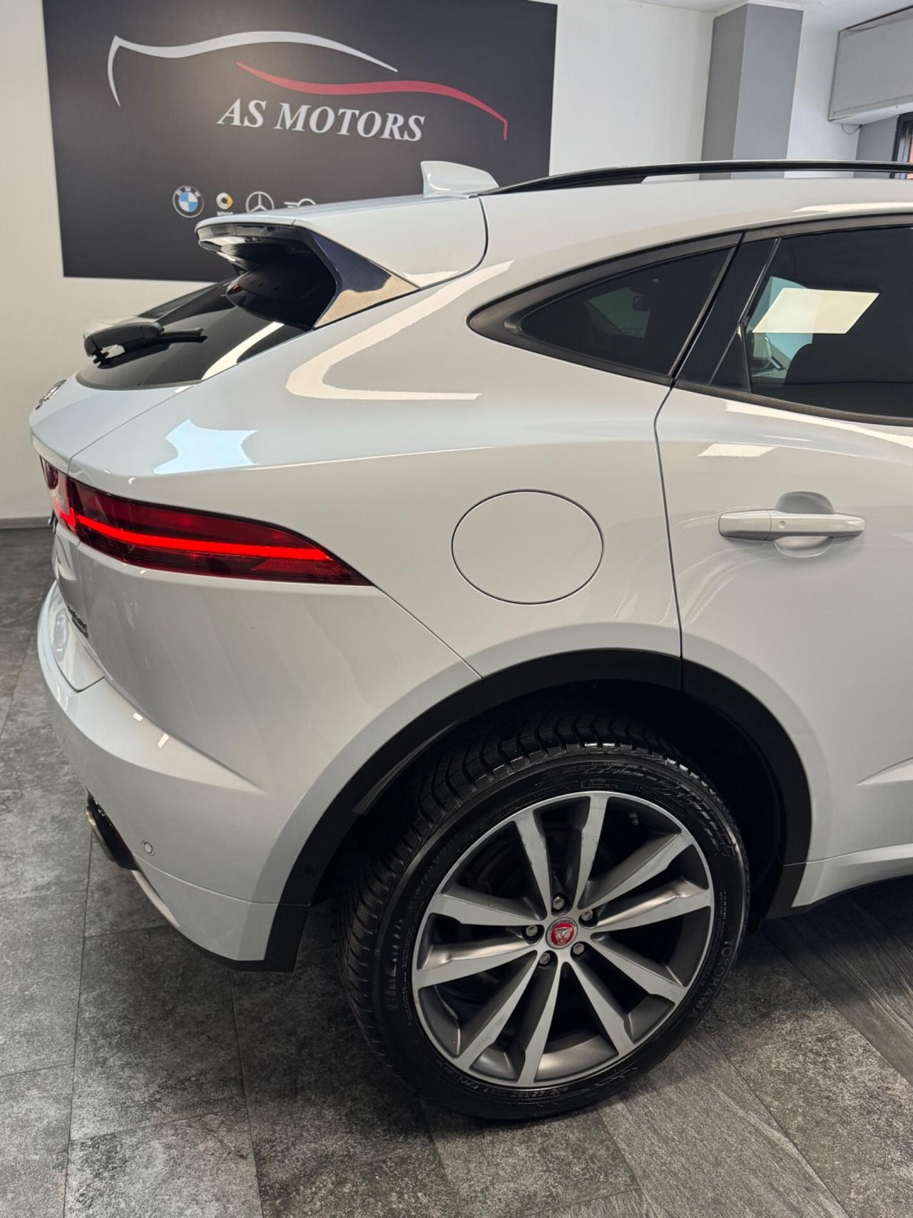 Jaguar E-Pace 2.0D 180 CV AWD R-Dynamic HSE Tetto