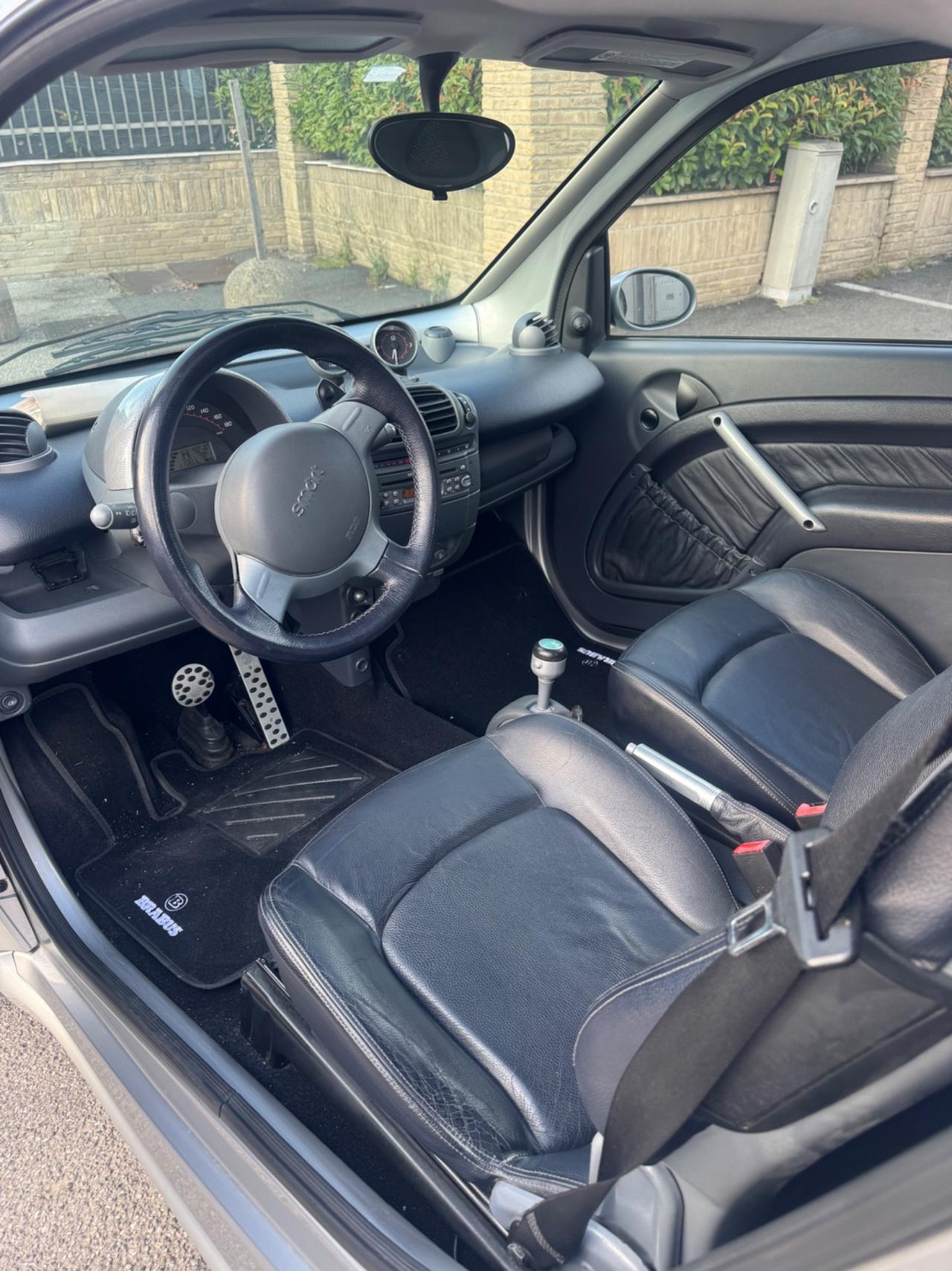 Smart ForTwo 700 coupé Brabus (55 kW)