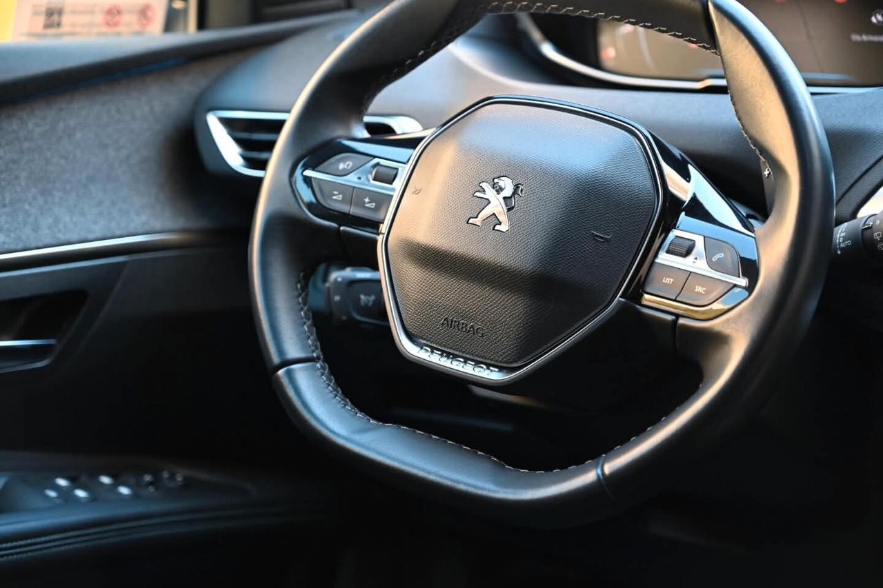 Peugeot 3008 BlueHDi 130 S&S EAT8 Allure Pack
