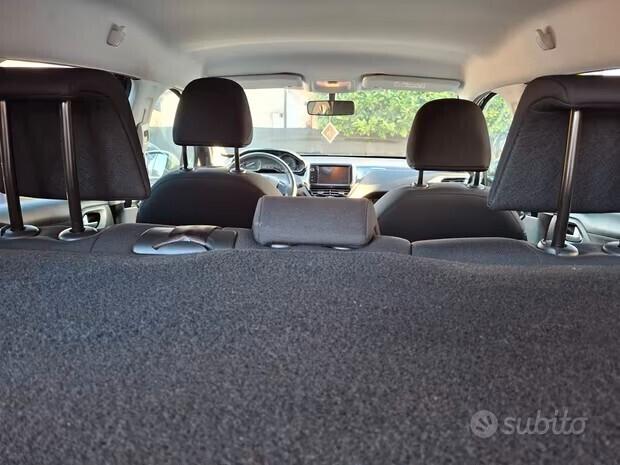 Peugeot 2008 HDI 100cv GT-LINE CLIMA CERCHI CRUISE MULTIFUNZION VETRI PRYVE APPLE CAR PLAY CAMERA