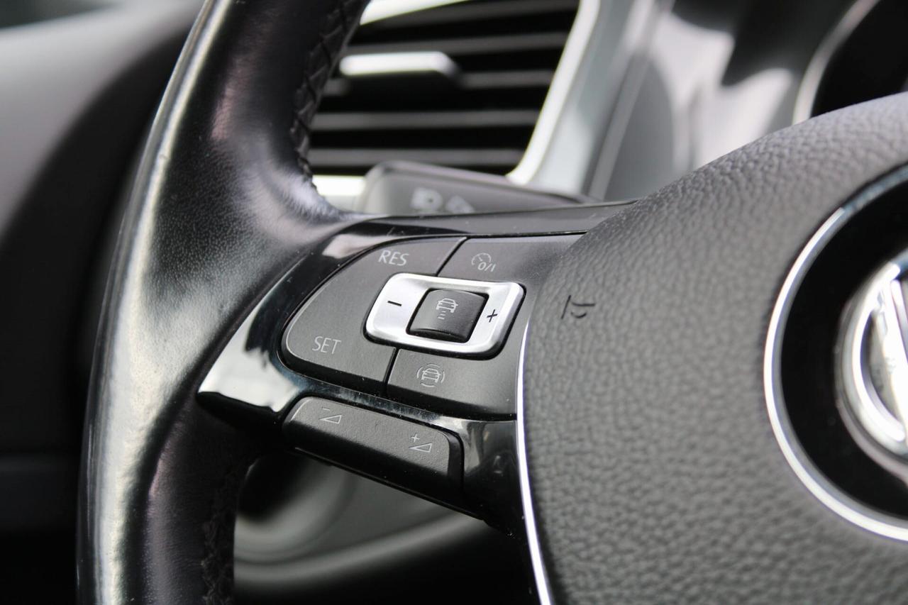 Volkswagen Golf 2.0 TDI DSG 5p. Executive BlueMotion Technology