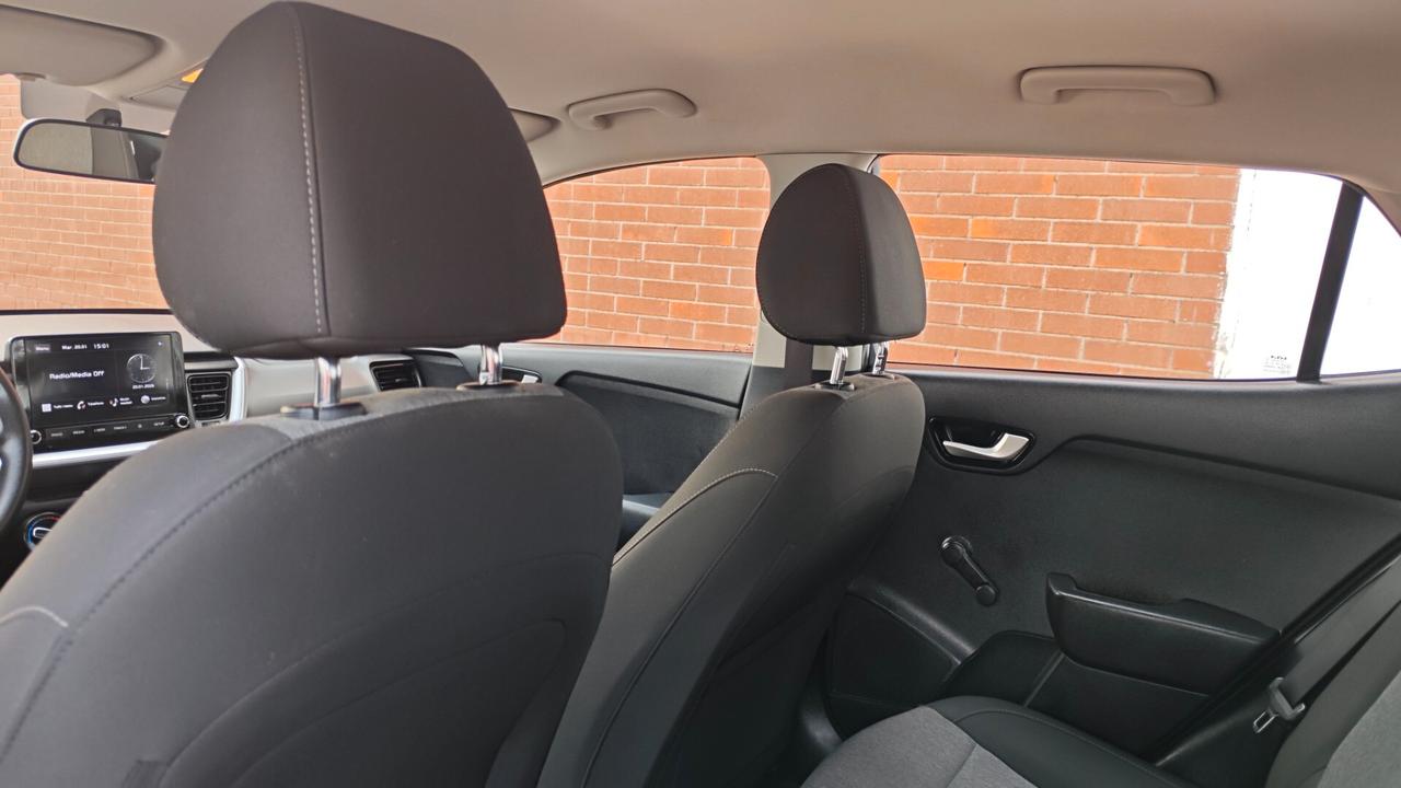 Kia Stonic 1.2 DPI Urban