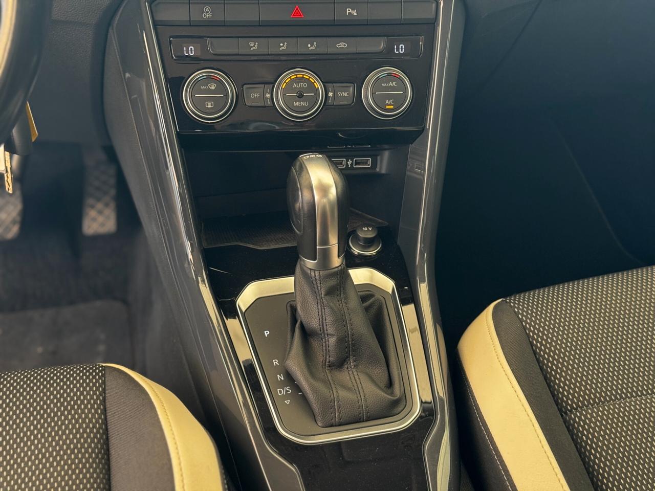 Volkswagen T-Roc 2.0 TDI 150 CV DSG Advanced - 2019