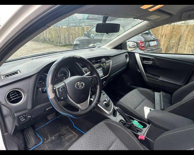 TOYOTA Auris 1.8 Hybrid Lounge