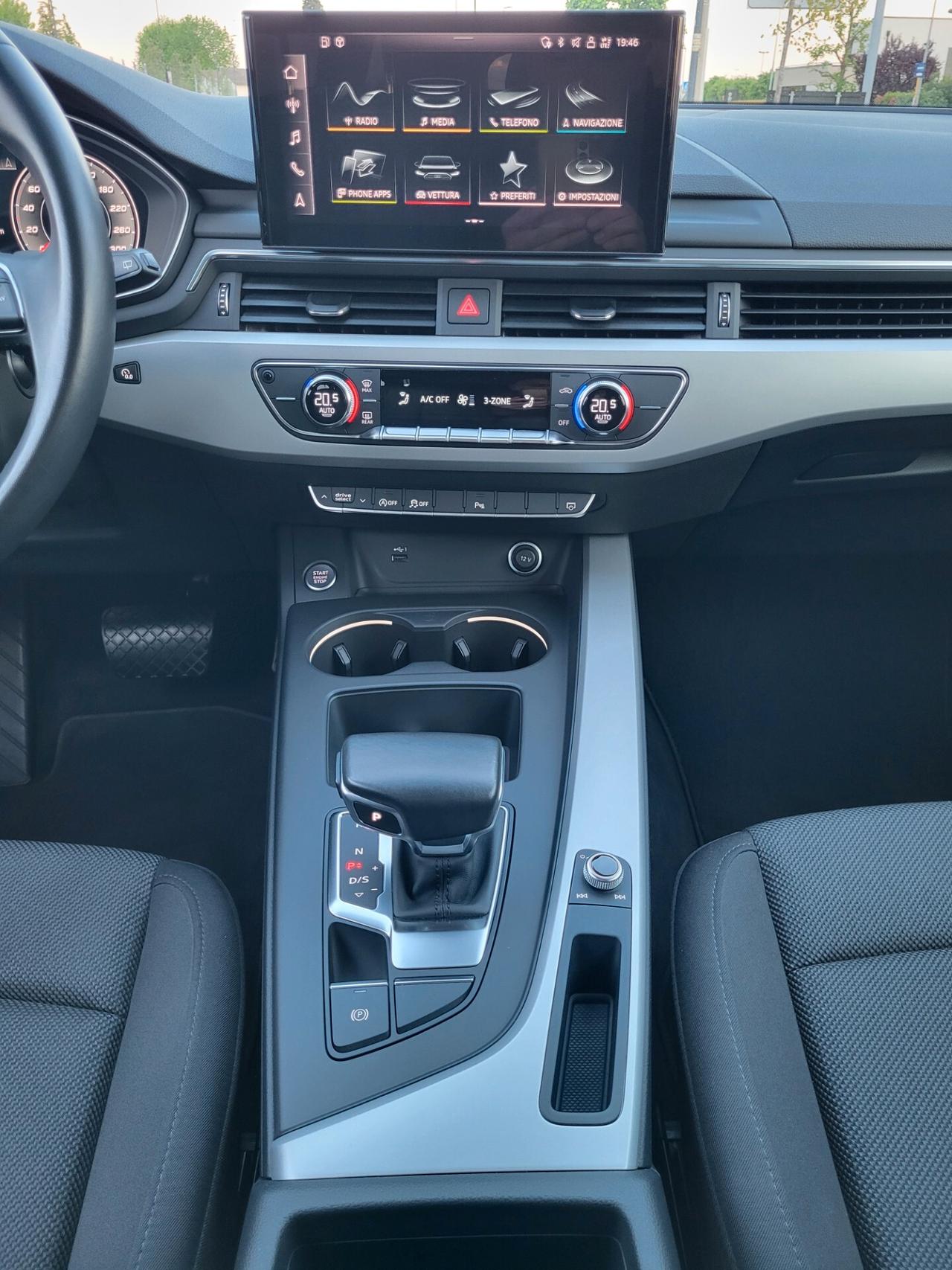Audi A4 Avant 30 TDI/136 CV S tronic Business Advanced