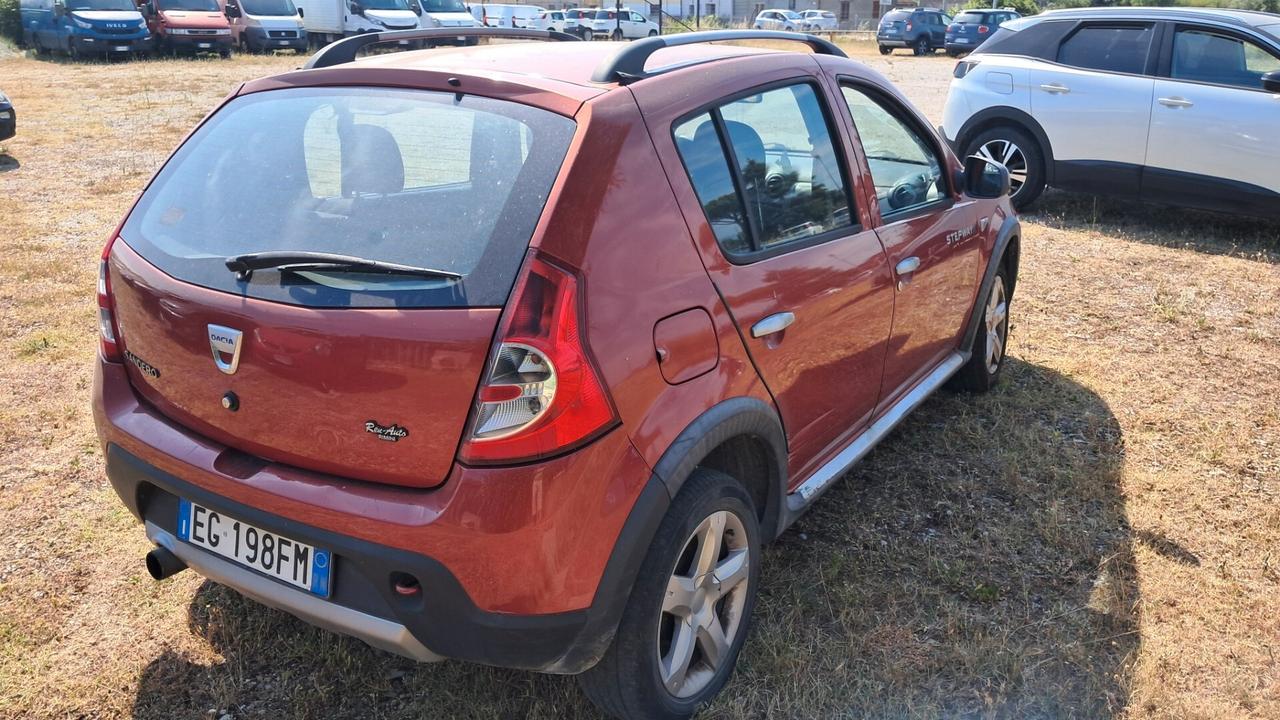 Dacia Sandero Stepway 1.6 8V GPL XCommercianti