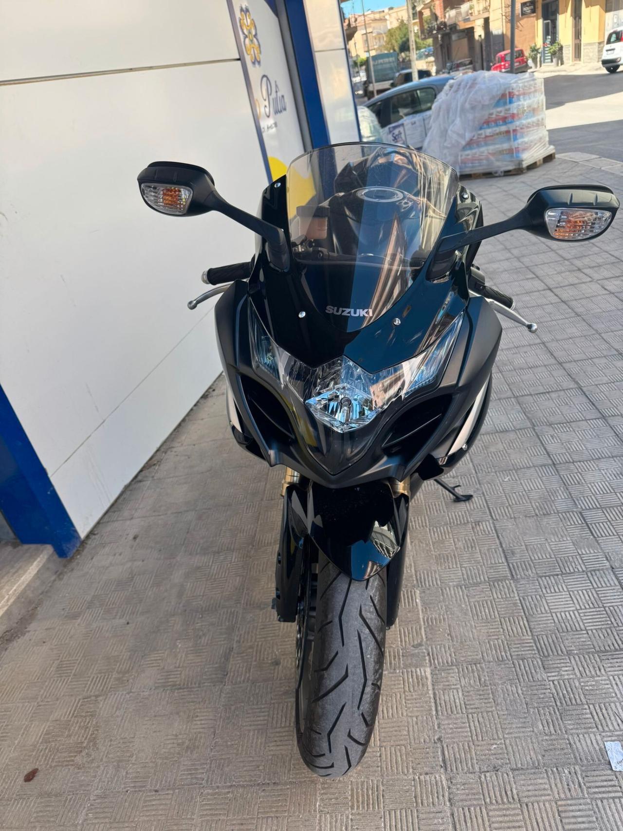 Suzuki GSX R 1000