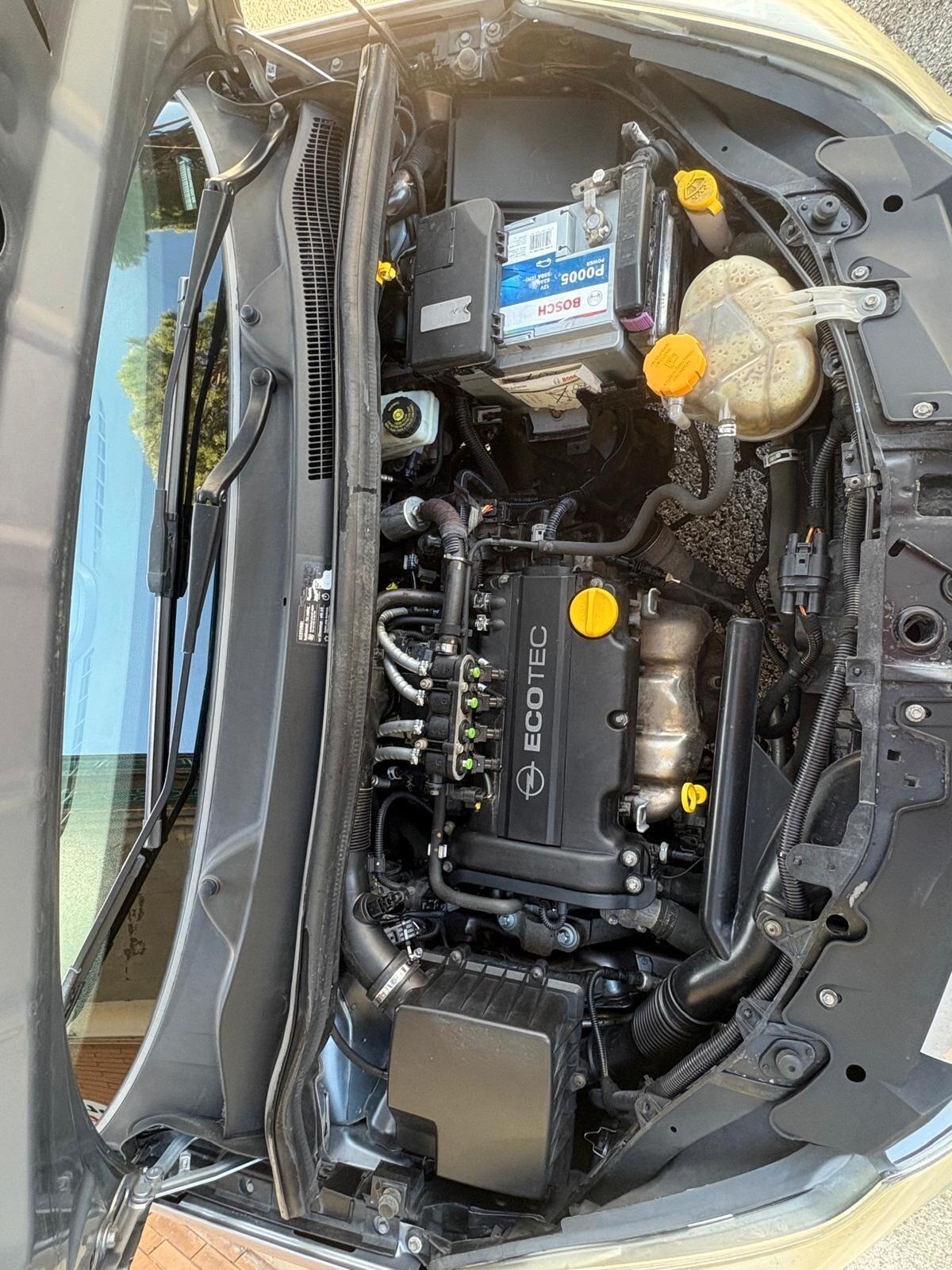 Opel Corsa 1.2 GPL 12 MESI DI GARANZIA COMPLETA!!!!