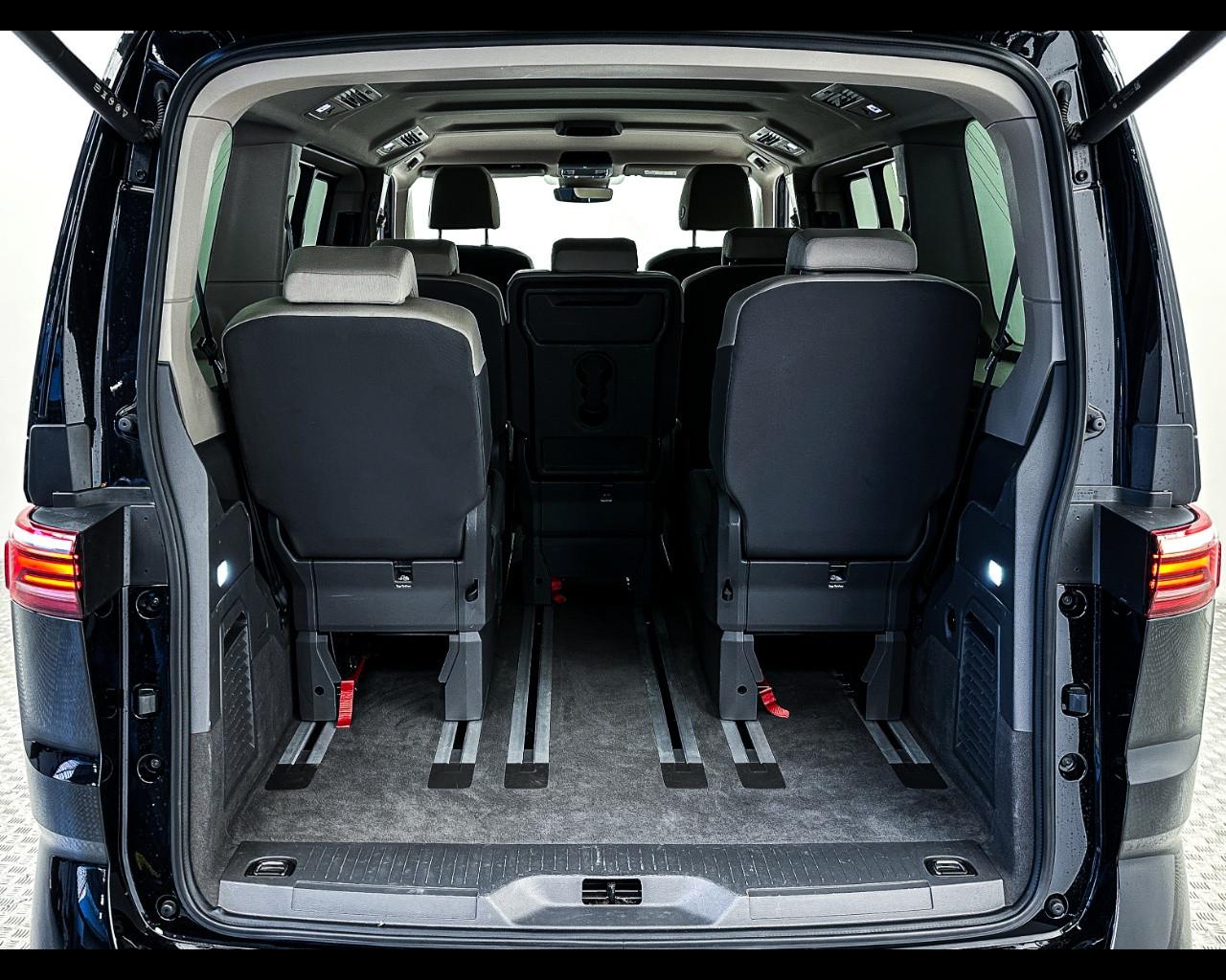 VOLKSWAGEN Multivan 7ª '21-> - Multivan 2.0 TDI 150CV DSG Space