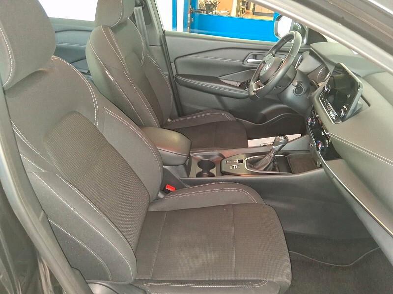 Nissan Qashqai MHEV 140 CV Business