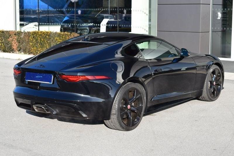 Jaguar F-Type 2.0 aut. Coupé R-Dynamic BLACK