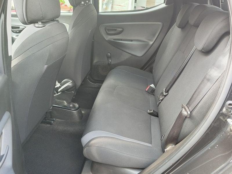 Lancia Ypsilon Ypsilon 1.2 69 CV 5 porte S&S Silver