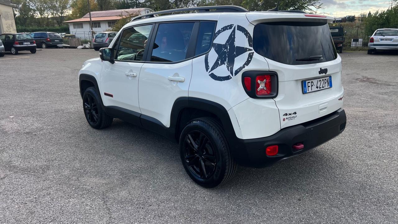 Jeep Renegade 2.0 Mjt 170CV 4WD Active Drive Low Trailhawk PER OPERATORE DEL SETTORE